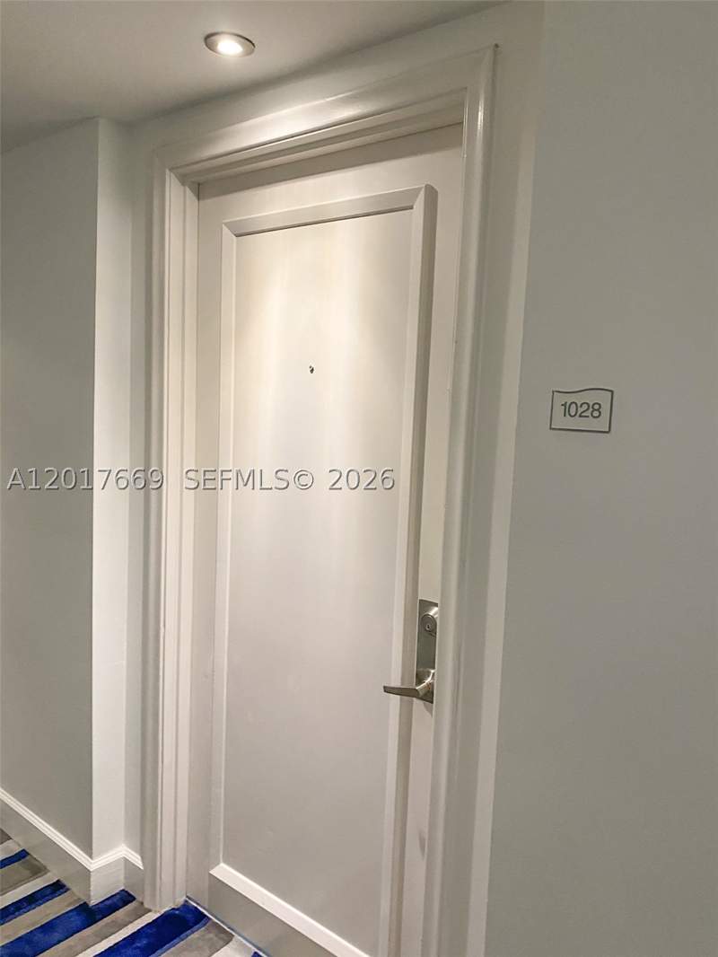 1 bedroom Condominium at 18800 NE 29th Ave 1028, Venture At Aventura East, Aventura — photo 2
