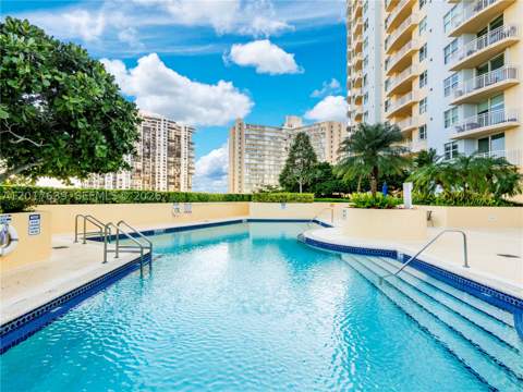 2475 Brickell Ave 903, Miami FL - photo 19 of 24