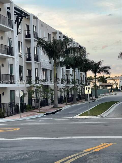 8201 NW 41st St D-203, Doral FL - photo 15 of 18