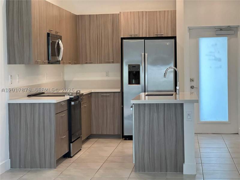 3 bedroom Condominium at 8201 NW 41st St D-203, Downtown Doral South Phas, Doral — photo 5