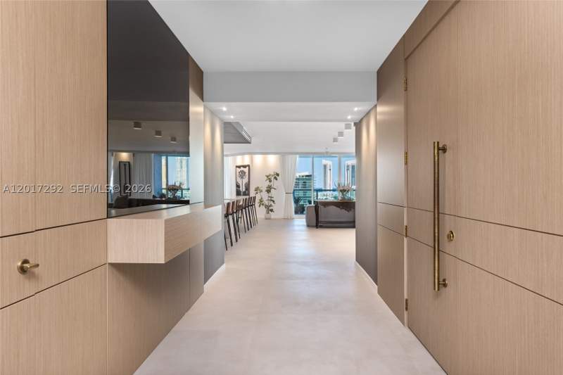 6 bedroom Condominium at 3201 NE 183rd St 1503/1504, The Peninsula Condo, Aventura — photo 3