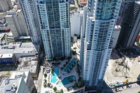 244 Biscayne Blvd 3602, Miami FL - photo 15 of 17
