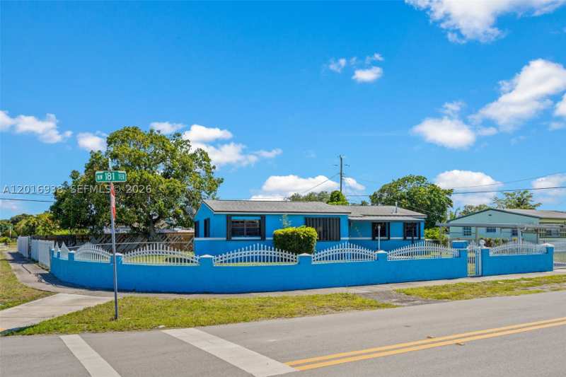 4 bedroom SingleFamilyResidence at 2400 NW 181st Ter, Stoneybrook Estates, Miami Gardens — photo 1