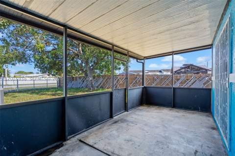 2400 NW 181st Ter, Miami Gardens FL - photo 8 of 54