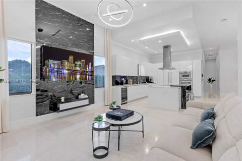 320 SW 125th Ave, Miami FL - photo 17 of 60