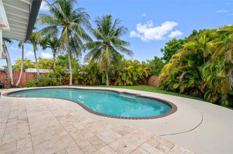 13611 SW 77th St, Miami FL - photo 14 of 64