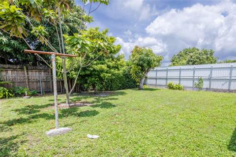 10 NW 60th Ct, Miami FL - photo 23 of 28