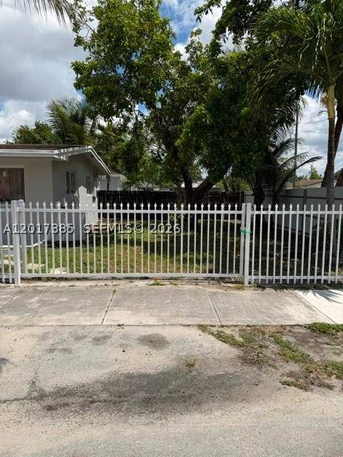 8400 NW 24th Ct, Miami FL - photo 14 of 18
