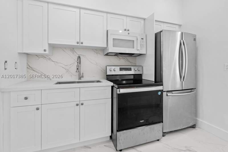 3 bedroom SingleFamilyResidence at 8400 NW 24th Ct, Bertha Park, Miami — photo 5