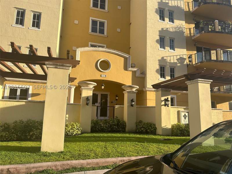 2 bedroom Condominium at 322 Madeira Ave 302, Villa Isabella Condo, Coral Gables — photo 3