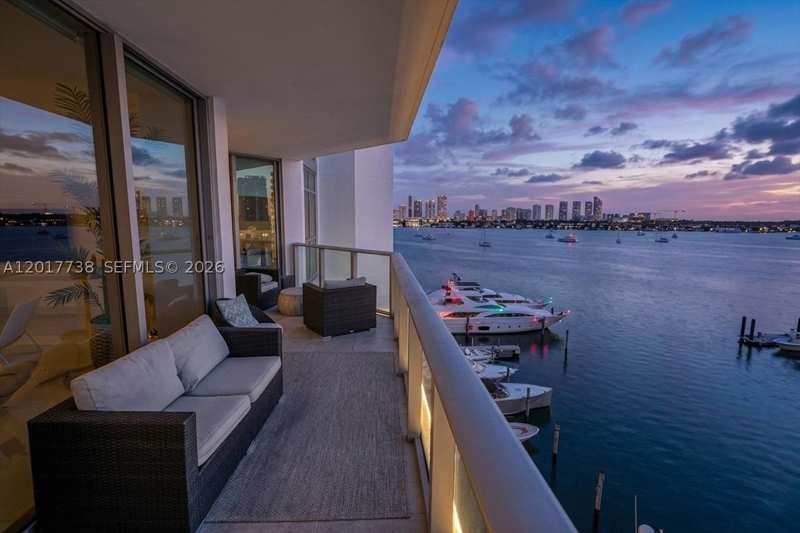 2 bedroom Condominium at 17301 Biscayne Blvd 605, Marina Palms Residences N, North Miami Beach — photo 1