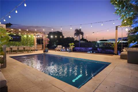 5241 SW 104th Ave, Miami FL - photo 6 of 58