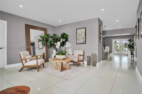 5241 SW 104th Ave, Miami FL - photo 8 of 58
