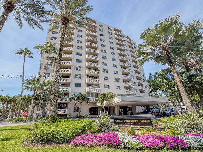 2 bedroom Condominium at 90 Edgewater Dr 114, Gables Waterway Towers Co, Coral Gables — photo 1