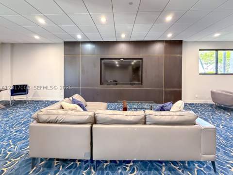 90 Edgewater Dr 114, Coral Gables FL - photo 19 of 32
