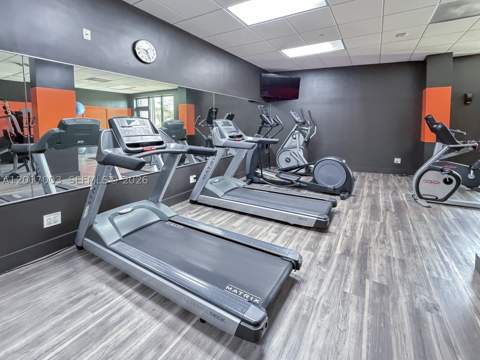 90 Edgewater Dr 114, Coral Gables FL - photo 22 of 32