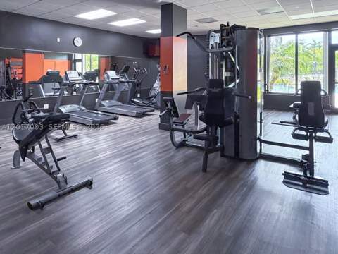 90 Edgewater Dr 114, Coral Gables FL - photo 23 of 32