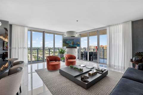 330 Sunny Isles Blvd 5-2301, Sunny Isles Beach FL - photo 13 of 54