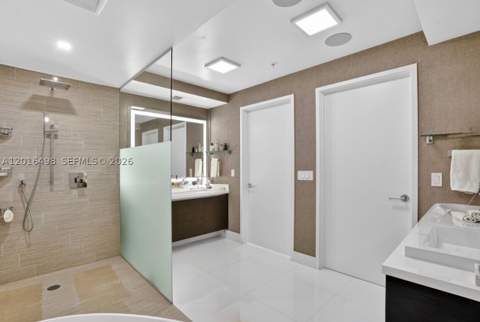330 Sunny Isles Blvd 5-2301, Sunny Isles Beach FL - photo 23 of 54