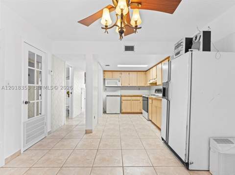 100 SW 110th Ave 142, Sweetwater FL - photo 12 of 59