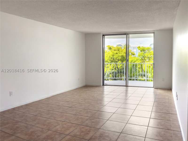 1 bedroom Condominium at 496 NW 165th St Rd D-410, Montecarlo Condo, Miami — photo 1