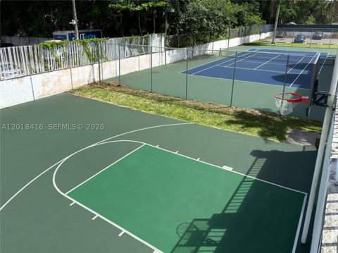 496 NW 165th St Rd D-410, Miami FL - photo 13 of 15