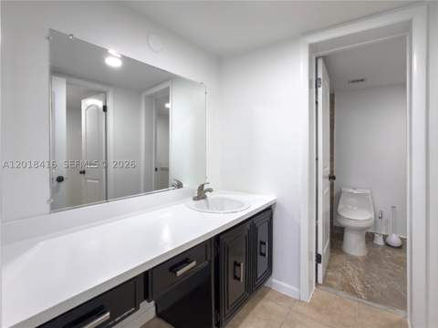 496 NW 165th St Rd D-410, Miami FL - photo 8 of 15