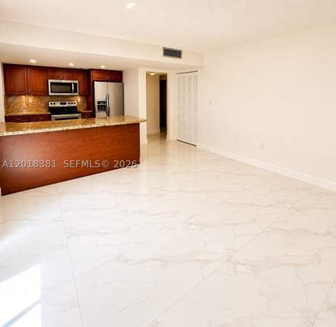 9123 SW 112th Ct, Miami FL - photo 11 of 64