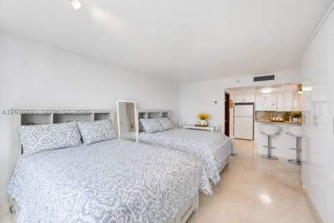 19201 Collins Ave 609, Sunny Isles Beach FL - photo 8 of 25