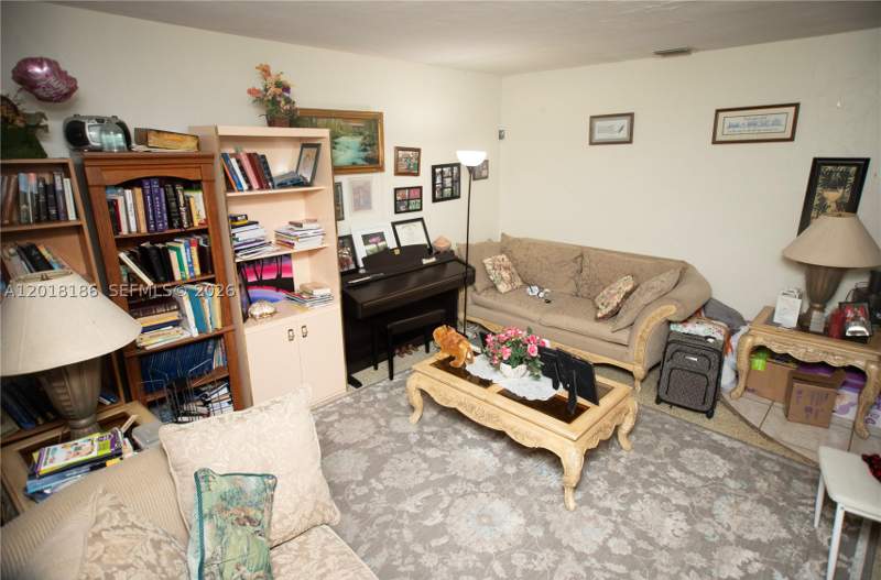3 bedroom SingleFamilyResidence at 1100 NE 160th Ter, Monticello Pk Unit No 3, North Miami Beach — photo 2