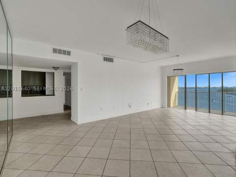300 Bayview Dr 906, Sunny Isles Beach FL - photo 13 of 67