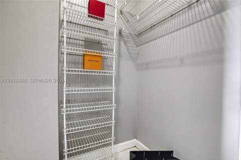300 Bayview Dr 906, Sunny Isles Beach FL - photo 8 of 67