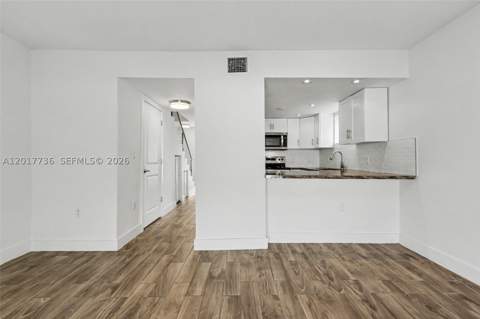 122 SW 56th Ave, Miami FL - photo 21 of 49