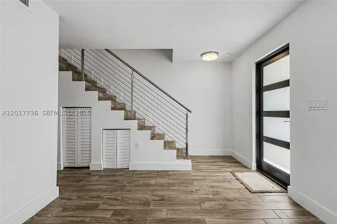 122 SW 56th Ave, Miami FL - photo 8 of 49