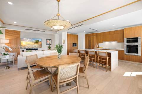 1228 Anastasia Ave 304, Coral Gables FL - photo 10 of 34