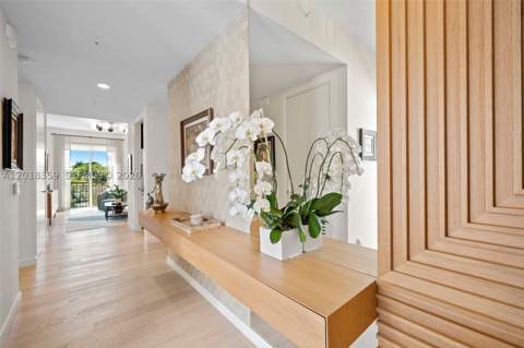 1228 Anastasia Ave 304, Coral Gables FL - photo 6 of 34