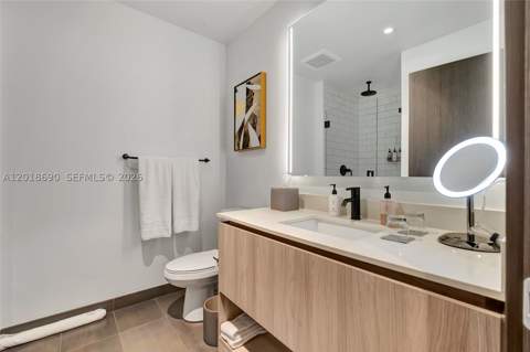 398 NE 5th St 1407, Miami FL - photo 14 of 53