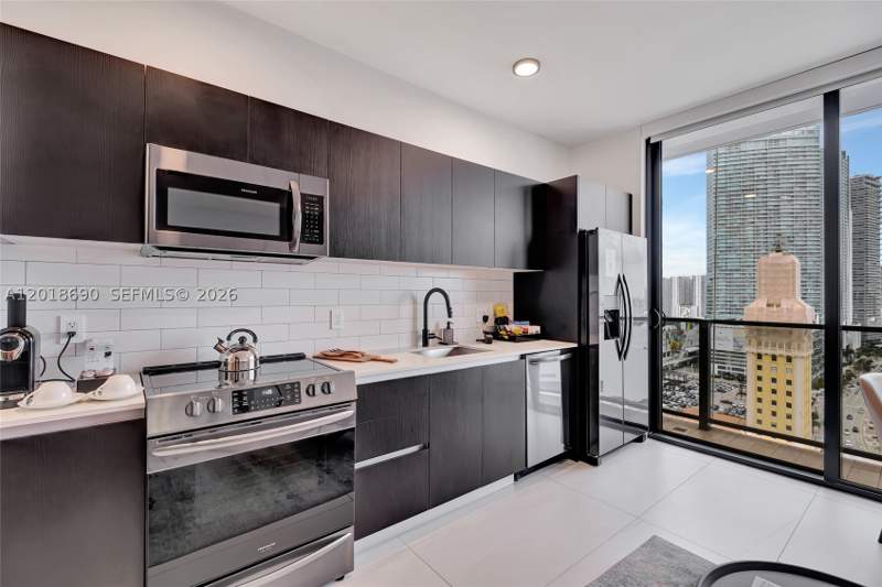 1 bedroom Condominium at 398 NE 5th St 1407, Map Of Miami Dade Co. FL., Miami — photo 4