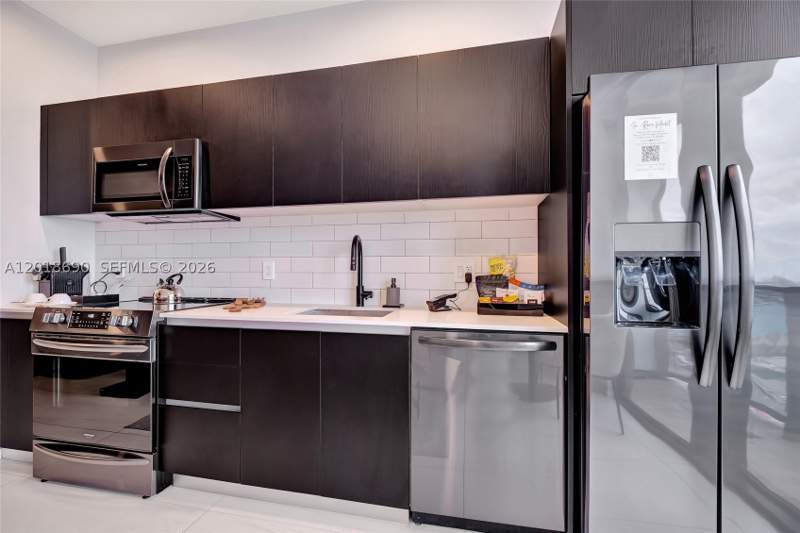 1 bedroom Condominium at 398 NE 5th St 1407, Map Of Miami Dade Co. FL., Miami — photo 5