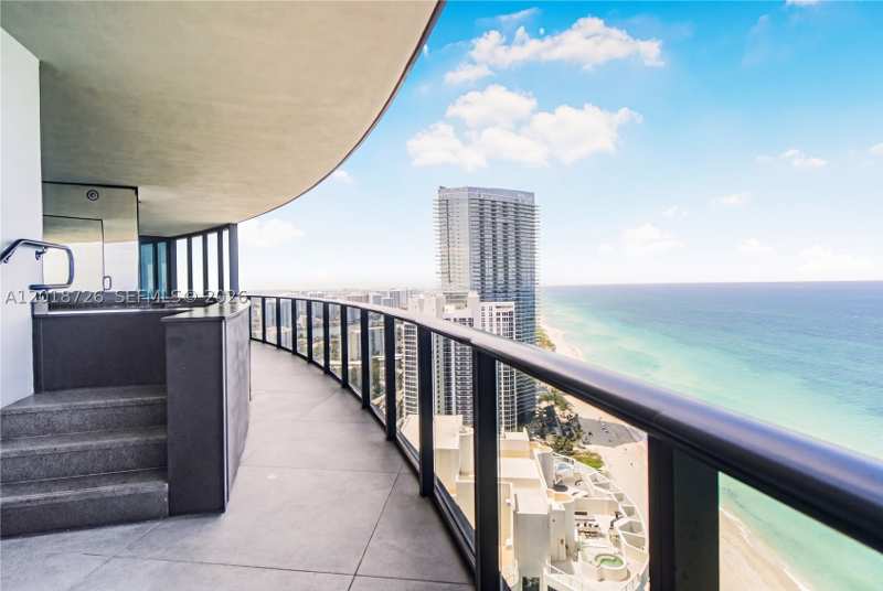 4 bedroom Condominium at 18555 Collins Ave 3705, 18555 Collins Avenue Cond, Sunny Isles Beach — photo 1