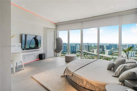 18555 Collins Ave 3705, Sunny Isles Beach FL - photo 10 of 40