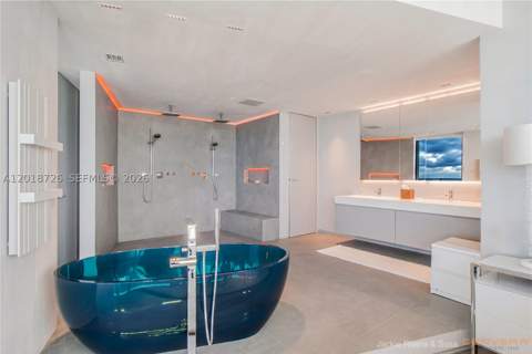 18555 Collins Ave 3705, Sunny Isles Beach FL - photo 14 of 40