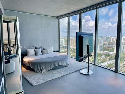 18555 Collins Ave 3705, Sunny Isles Beach FL - photo 18 of 40