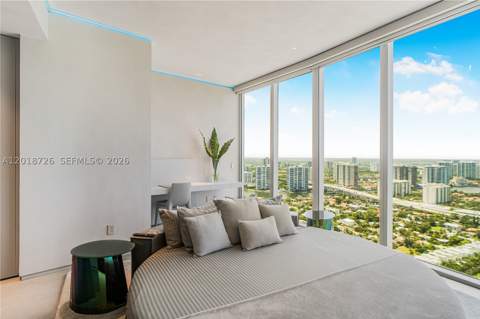 18555 Collins Ave 3705, Sunny Isles Beach FL - photo 6 of 40