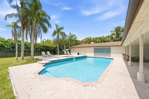 15130 SW 164th Ter, Miami FL - photo 10 of 66