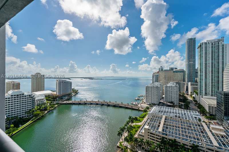 2 bedroom Condominium at 495 Brickell Ave 2703, Icon Brickell No Two, Miami — photo 1