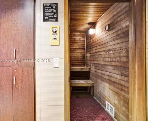 300 S Biscayne Blvd L-L32, Miami FL - photo 21 of 24