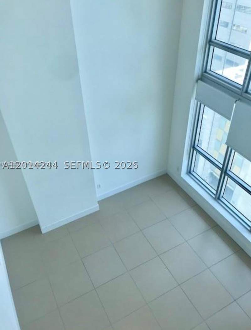 1 bedroom Condominium at 300 S Biscayne Blvd L-L32, Met 1 Condo, Miami — photo 4