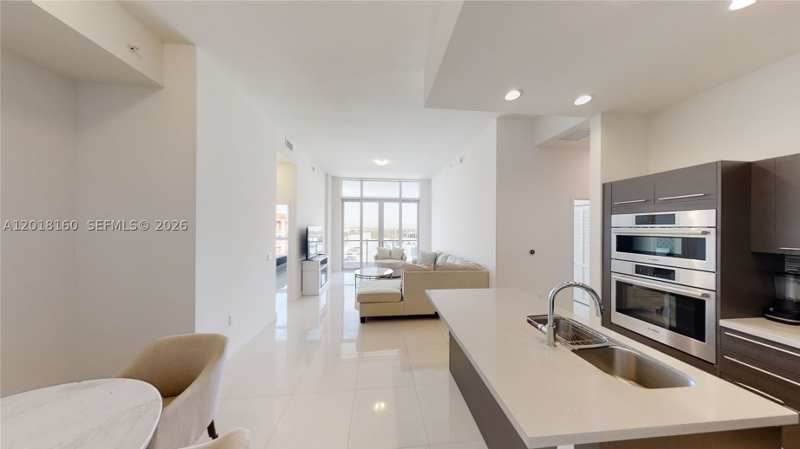 2 bedroom Condominium at 7825 NW 107th Ave 821, Midtown At Doral, Doral — photo 1