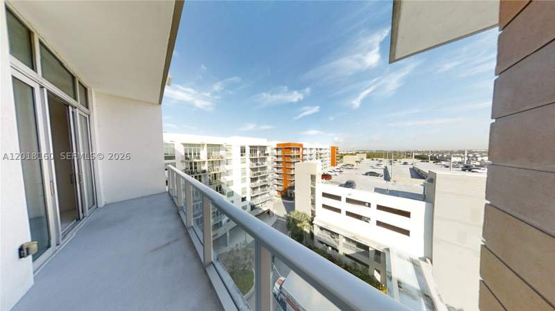 2 bedroom Condominium at 7825 NW 107th Ave 821, Midtown At Doral, Doral — photo 4